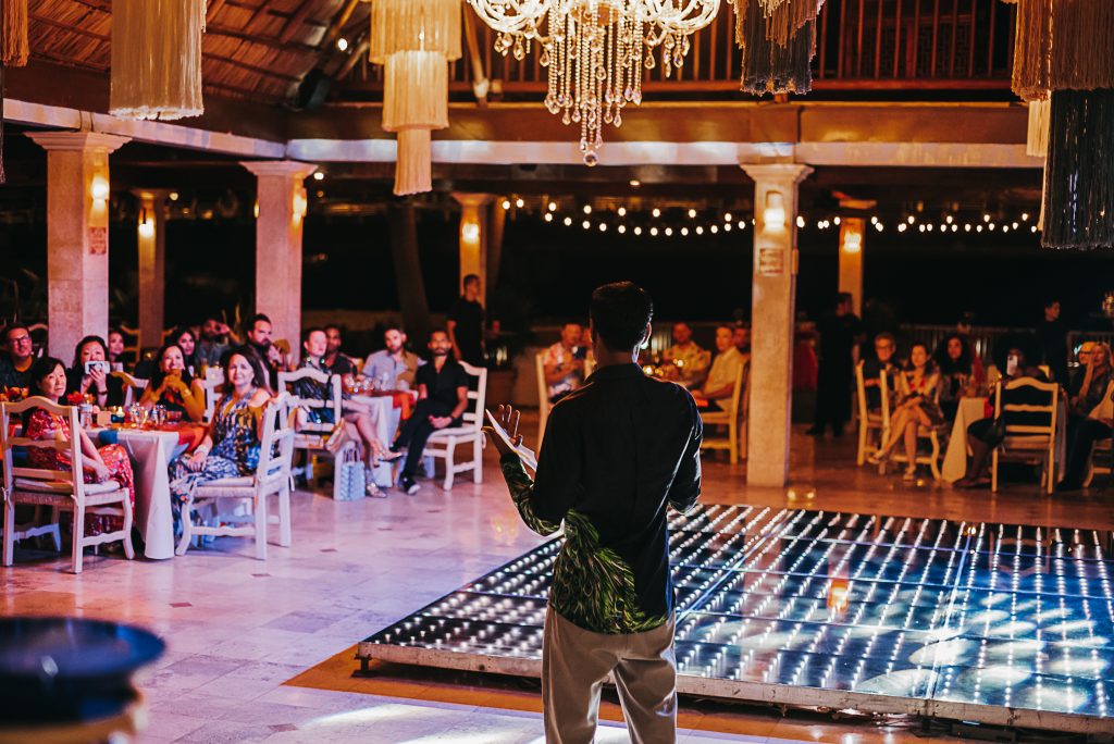 Garden wedding ceremony at Oscar's, Puerto Vallarta